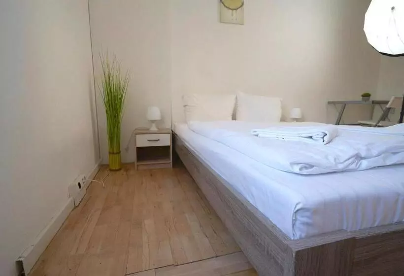 هاستل Bnb Potsdamer Platz   Rooms & Apartments