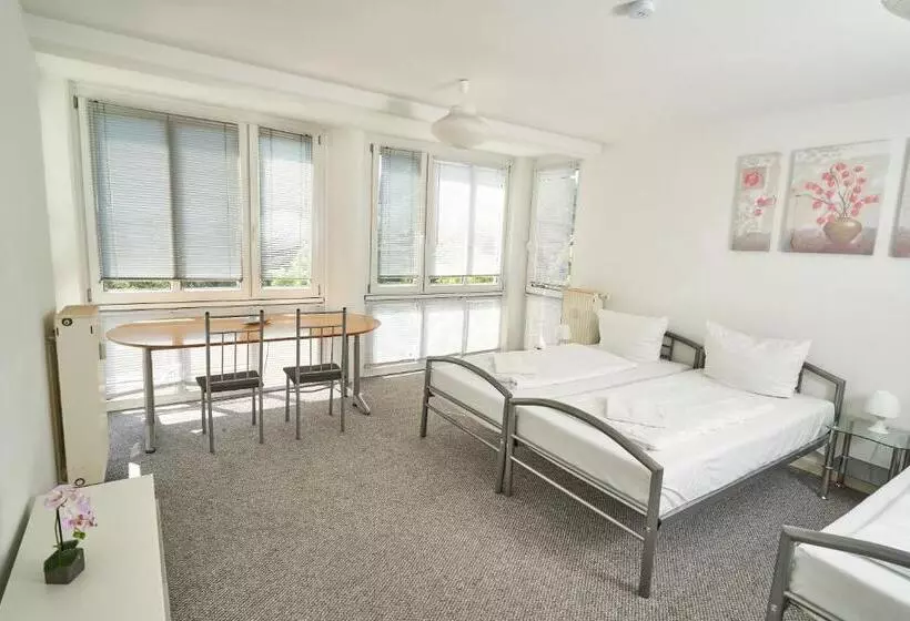 هاستل Bnb Potsdamer Platz   Rooms & Apartments