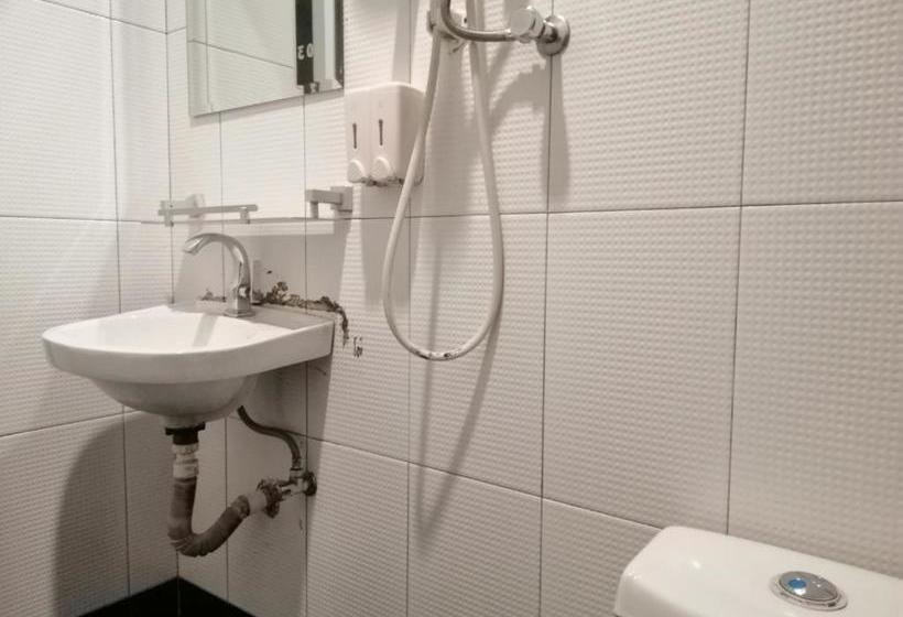 Otel Oyo 89810 In@ Taman Gaya