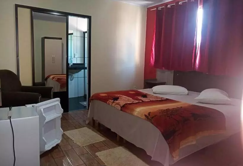 Hotelli Vitória Center Plaza Praça