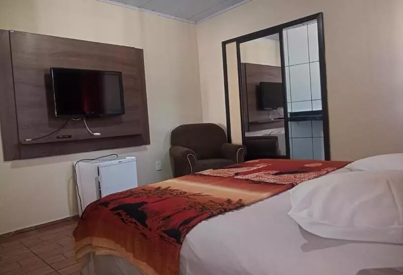 Hotelli Vitória Center Plaza Praça