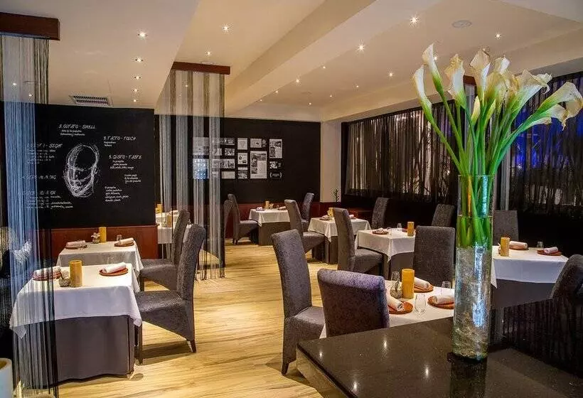 Lomakeskus The Sens Cancun