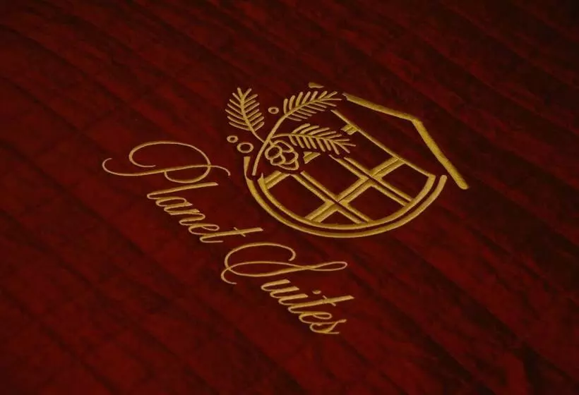 هتل Planet Suites