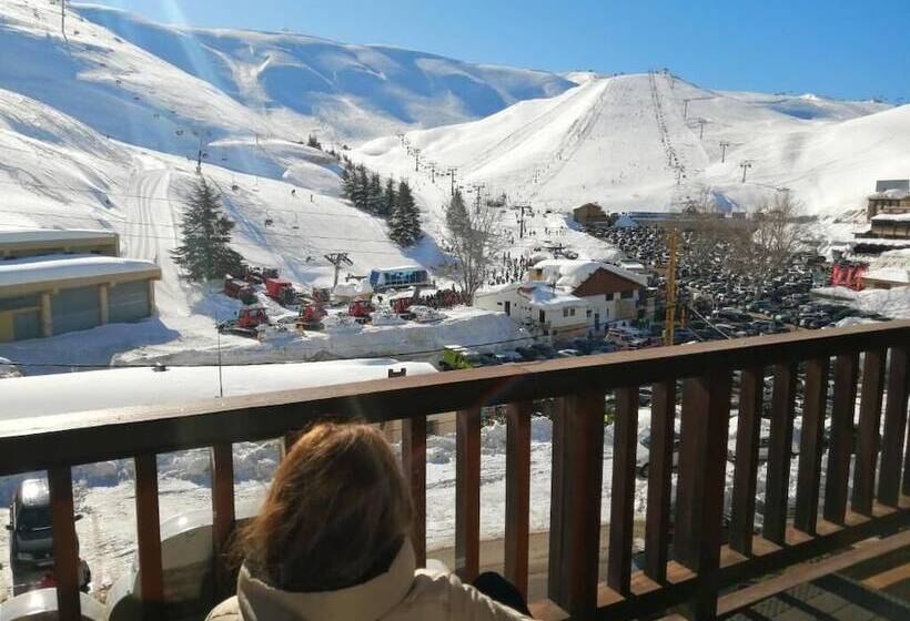 هتل Planet Suites