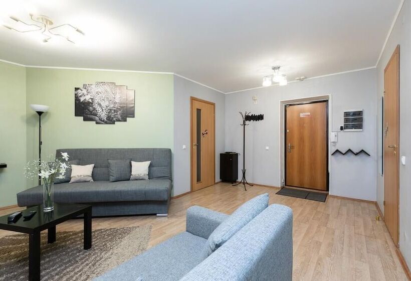 Apartment Etazhydaily Soyuznaya Shchorsa