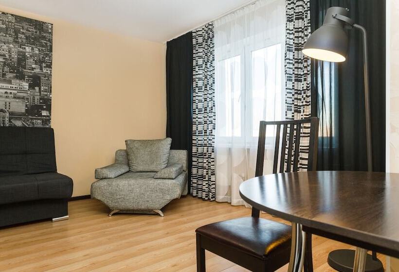 Apartment Etazhydaily Soyuznaya Shchorsa