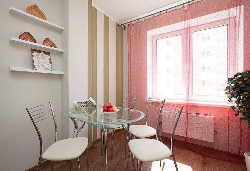 Apartment Etazhydaily Soyuznaya Shchorsa