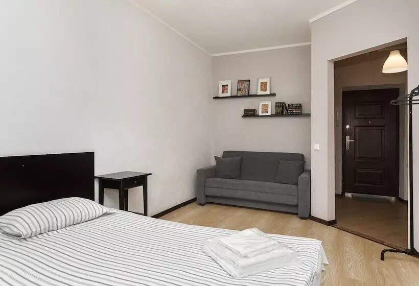 Apartment Etazhydaily Soyuznaya Shchorsa