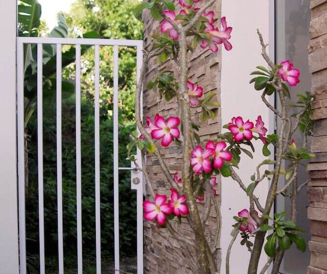 L'agua By Island Properties Online