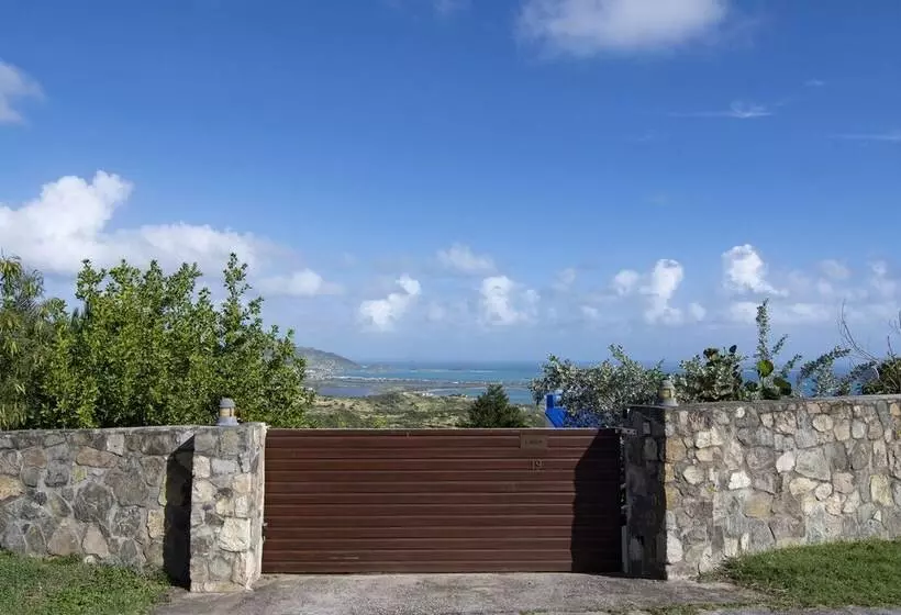 L'agua By Island Properties Online