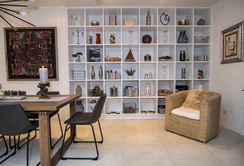 L'agua By Island Properties Online