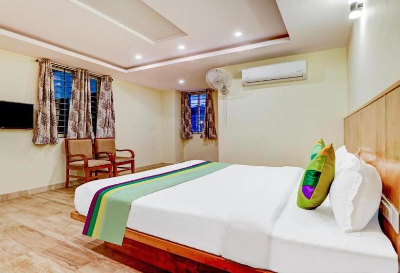 Hotel Treebo Trend  Royal Orbit