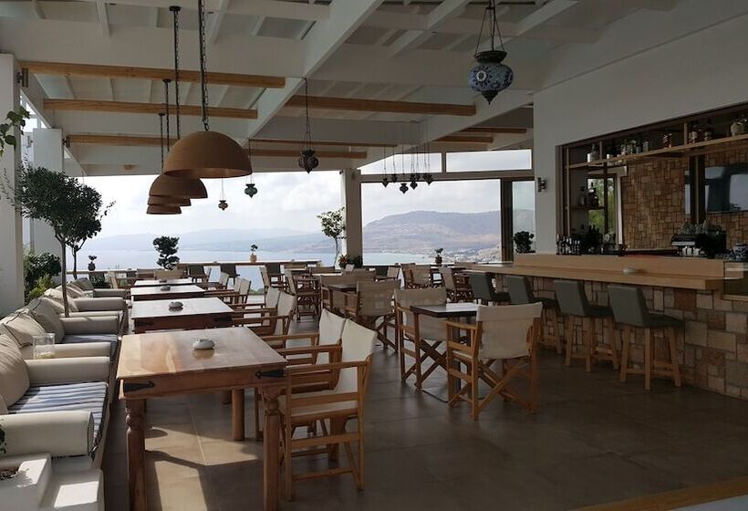 Отель Pefkos Blue