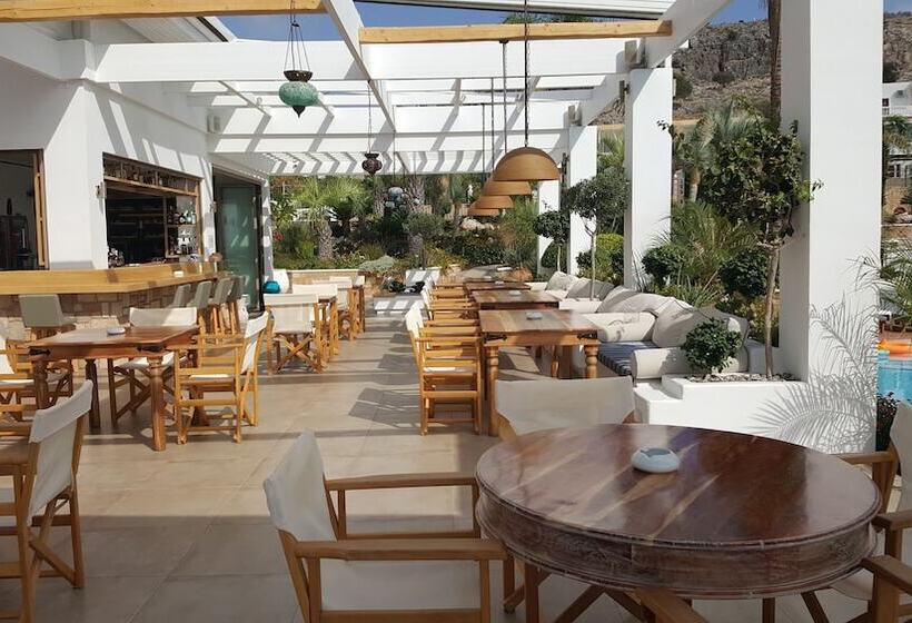 Отель Pefkos Blue