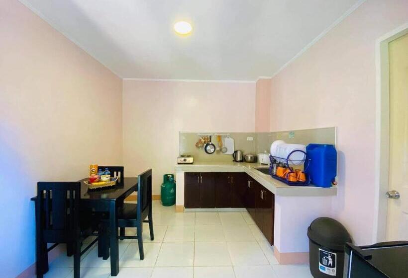 בית מלון כפרי Sukhavati Inn