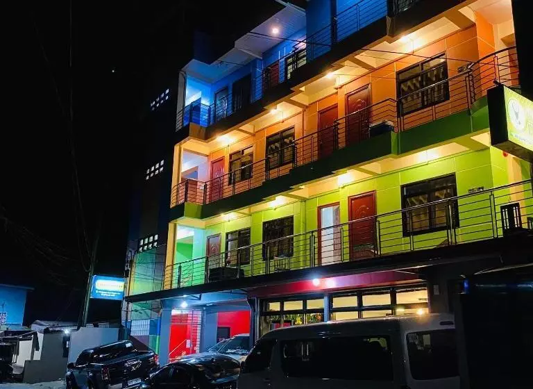 ホテル Sukhavati Inn