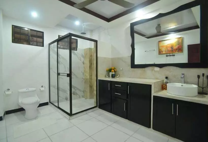 Hotelli Vista Del Pacifico