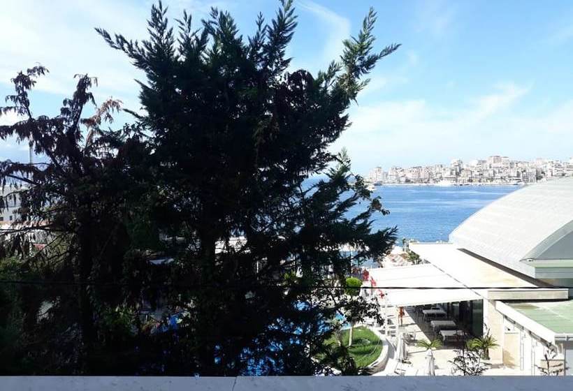 بنسيون Nasho Deluxe Apartments