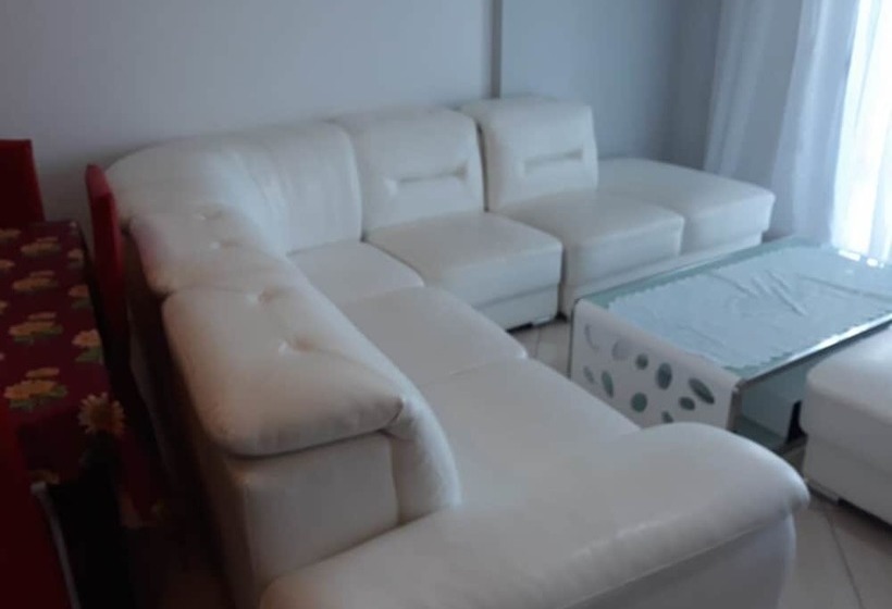 بنسيون Nasho Deluxe Apartments