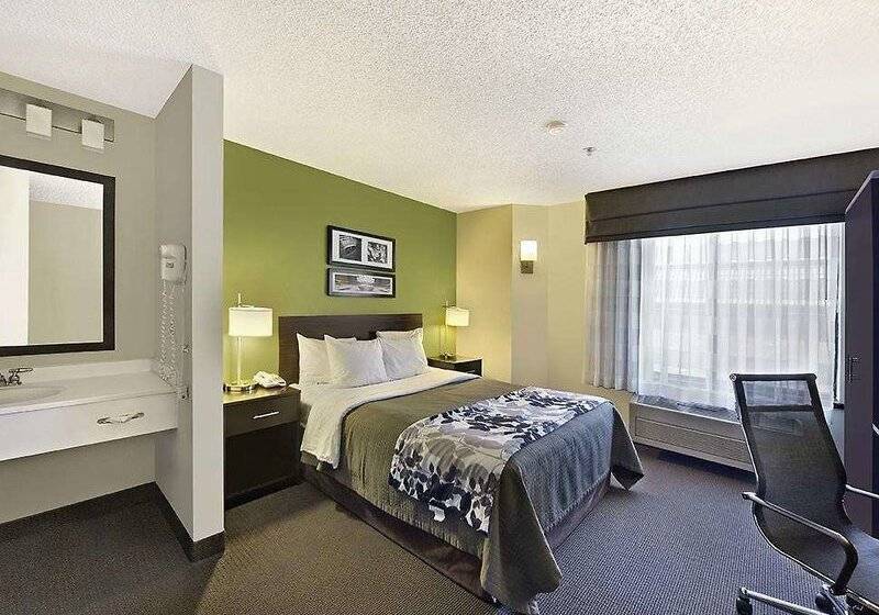 هتل Baymont By Wyndham Fort Collins