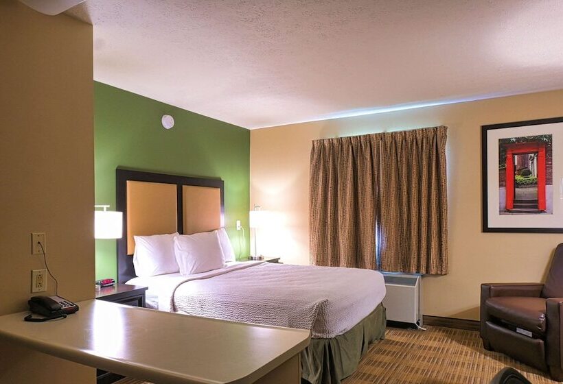 فندق Suburban Studios Louisville East