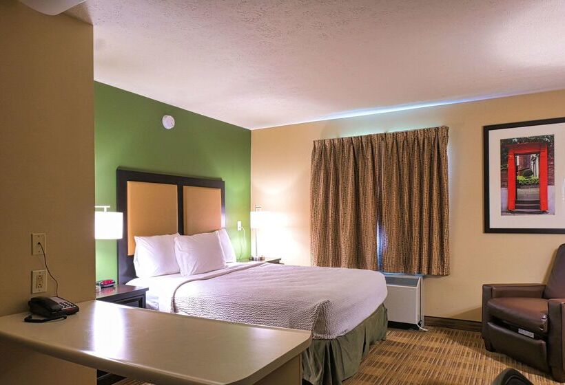 فندق Suburban Studios Louisville East