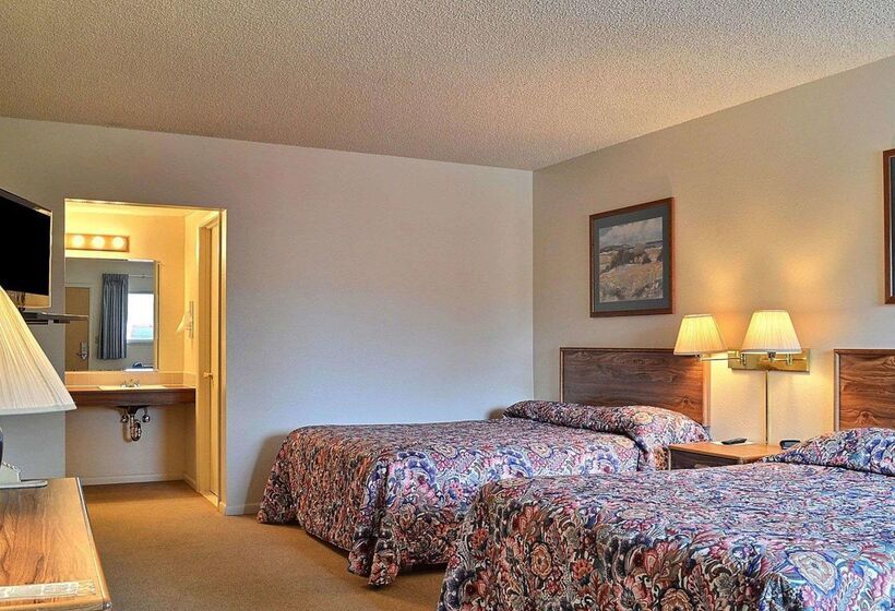 هتل Rodeway Inn Cody