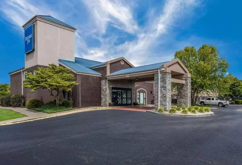 בית מלון כפרי Rodeway Inn