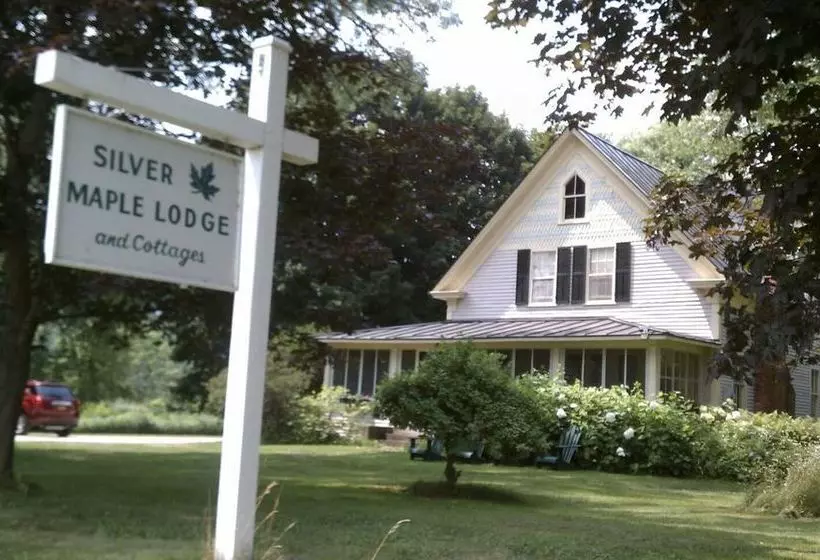 酒店 Silver Maple Lodge & Cottages