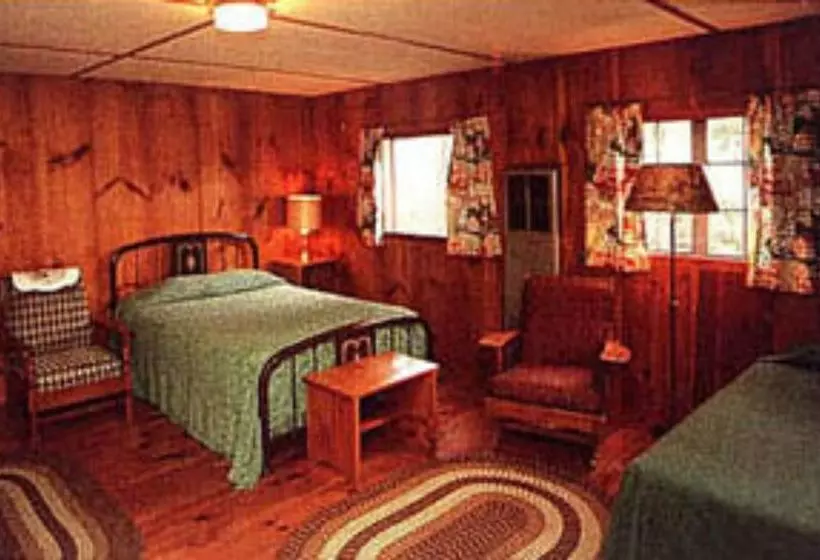 酒店 Silver Maple Lodge & Cottages