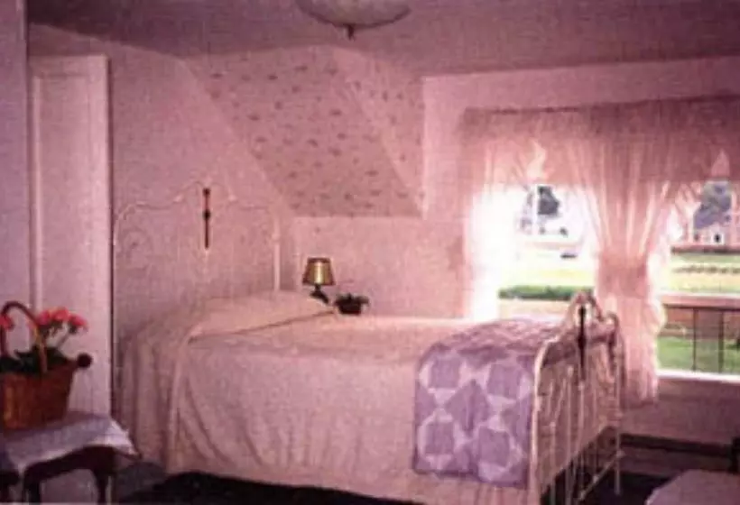 酒店 Silver Maple Lodge & Cottages