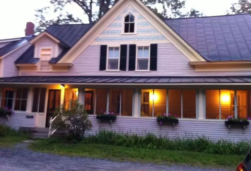 酒店 Silver Maple Lodge & Cottages