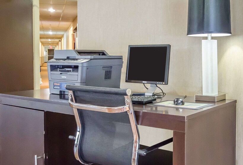 فندق Sleep Inn Louisville Airport & Expo