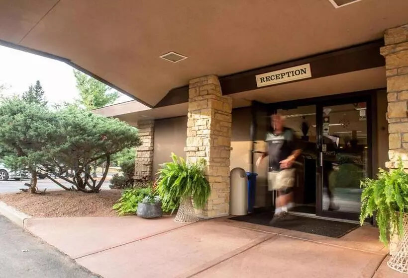 호텔 Spring Valley Inn