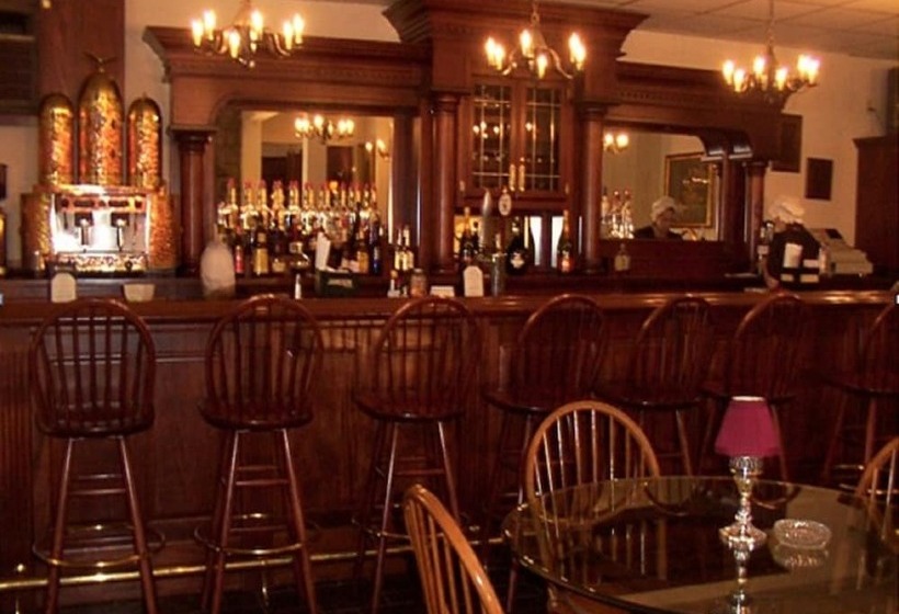 Отель Stroudsmoor Country Inn