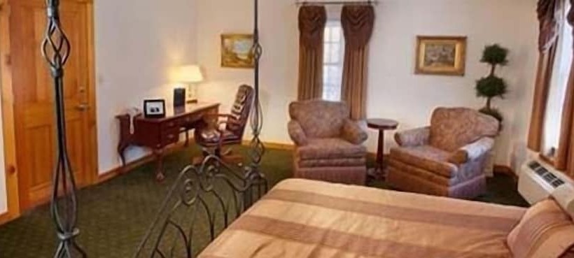 Отель Stroudsmoor Country Inn