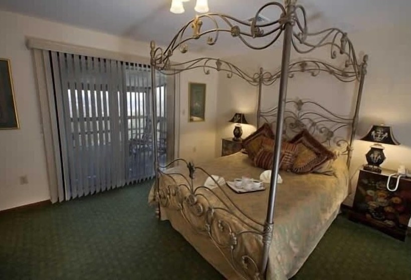 Отель Stroudsmoor Country Inn