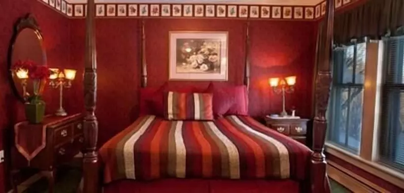 Отель Stroudsmoor Country Inn