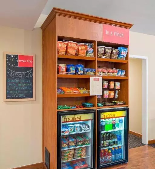 Отель Towneplace Suites By Marriott Portland Hillsboro