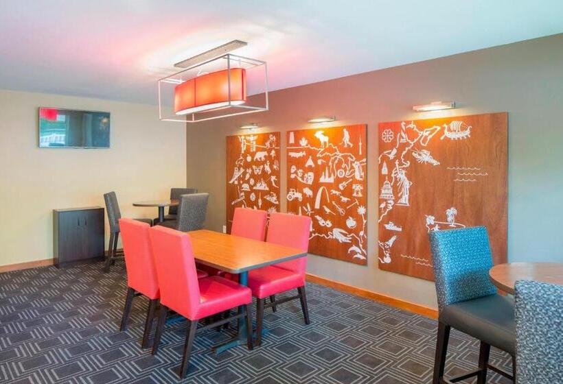 ホテル Towneplace Suites By Marriott Portland Hillsboro
