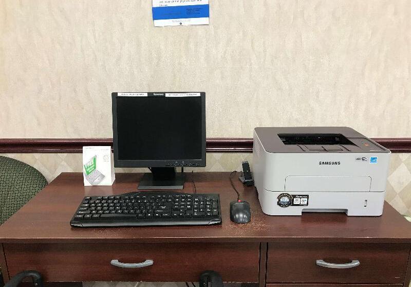 فندق Travelodge By Wyndham Bellmawr