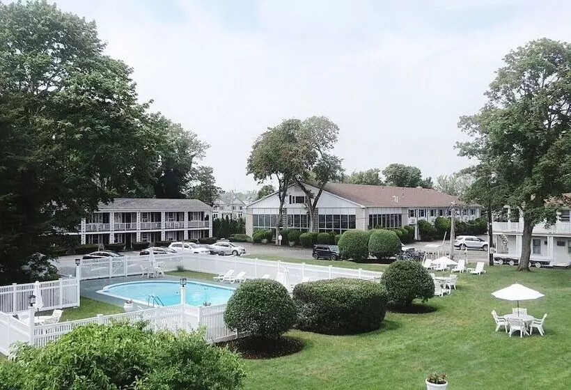 Курорт Shoreway Acres Inn & Cape Cod Lodging
