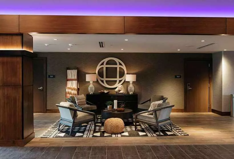 Revel Hotel Des Moines Urbandale, Tapestry Collection By Hilton