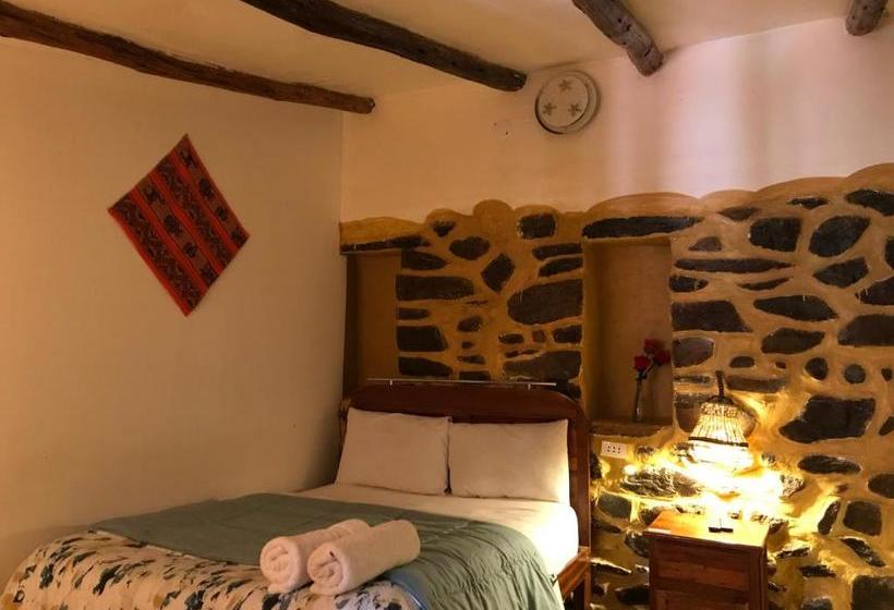 פנסיון Andean Riverside