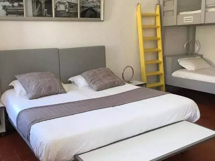 ベッドアンドブレックファースト Couettes Et Tartines  Chambres D Hôtes
