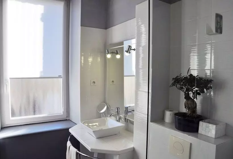 ベッドアンドブレックファースト Couettes Et Tartines  Chambres D Hôtes
