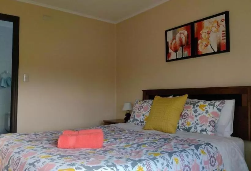 ベッドアンドブレックファースト Hospedaje Familiar El Encanto