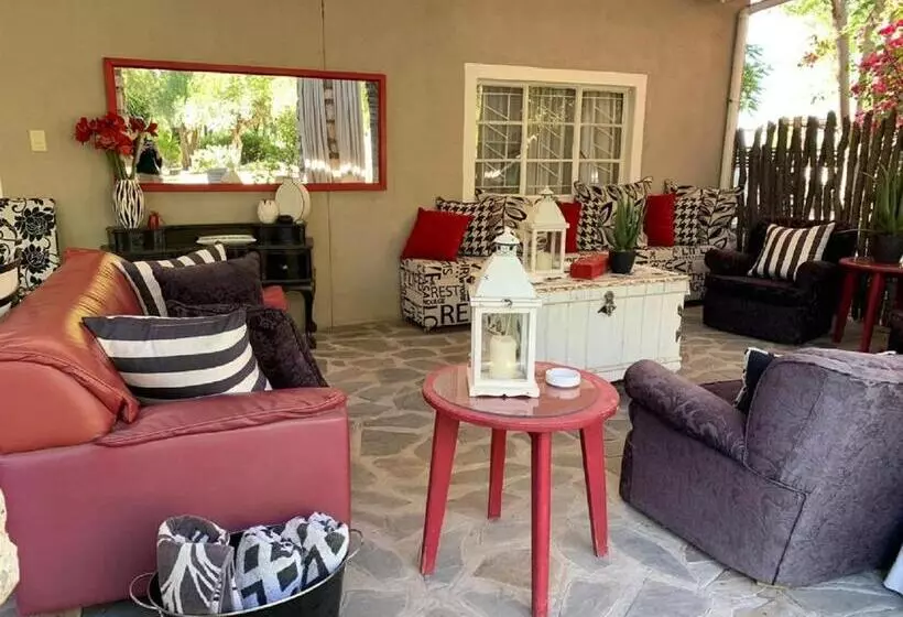 هتل Tarentaal Guest Farm