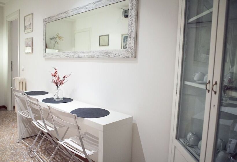 La Fabbrica Di San Pietro B&b