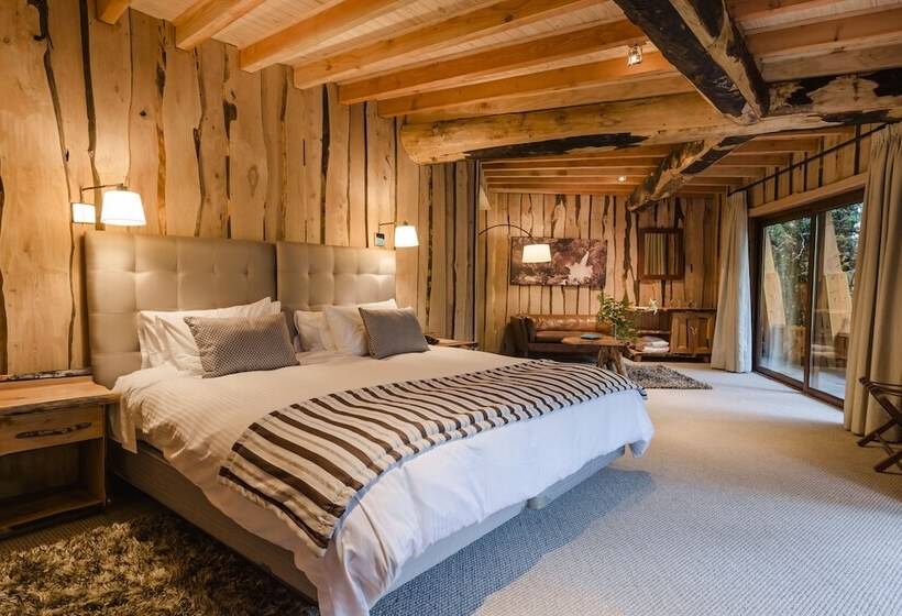 בית מלון כפרי Huilo Huilo Reino Fungi